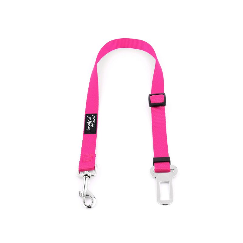 pink car seat belt for dogs